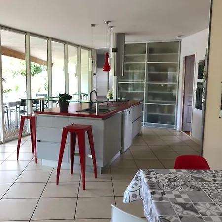 וילה Anani 9/p+1bb Piscine Chauffee Barbezieux-Saint-Hilaire