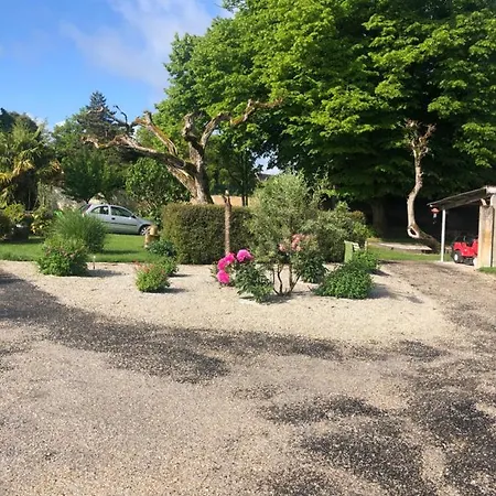 Anani 9/p+1bb Piscine Chauffee וילה Barbezieux-Saint-Hilaire